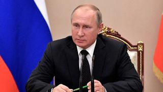 Vladimir Putin acuză Statele Unite ale Americii că vrea să atragă Rusia într-un război și tocmai de aceea mobilizează forțe militare în Polonia și România