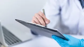 Record de testări pentru coronavirus în Timiș. Numărul solicitărilor pentru ambulanță a crescut alarmant