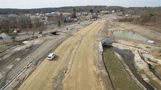 Când va fi gata prima autostradă care traversează munții. Lucrările sunt în desfățurare