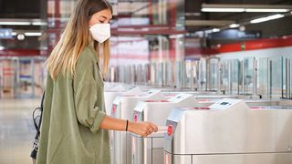 Bilet unic de călătorie cu trenul și metroul în București și Ifov. Când va intra în vigoare