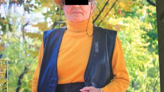 O rom&acirc;ncă &icirc;n v&acirc;rstă de 80 de ani a fost păcălită ca va ajunge fotomodel. Femeia a plătit 40.000 de euro