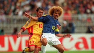 Gică Hagi &icirc;mplinește 57 de ani. Care sunt cele mai tari goluri pe care le-a marcat &bdquo;Regele&rdquo;