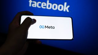 VIDEO | Meta ar putea închide Facebook și Instagram în Europa