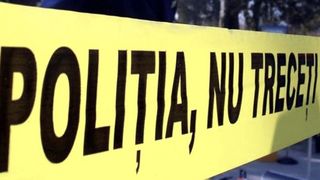 Trupul unui bărbat a fost găsit pe malul lacului Izvorul Muntelui