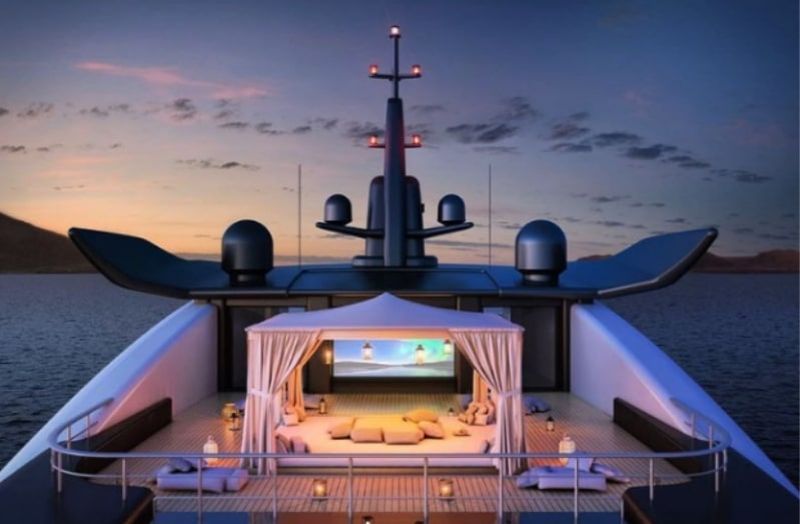 Cum arată iahtul de aproape 500 de milioane de dolari a lui Jeff Bezos. Imagini inedite cu iahtul de lux