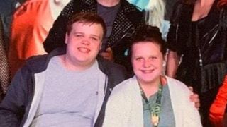 Crimă terifiantă &icirc;n UK. Un t&acirc;năr de 19 ani a recunoscut că şi-a ucis sora de 15 ani &icirc;ntr-un parc de rulote după divorțul părinților