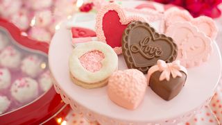 Cele mai frumoase mesaje de dragoste pentru Ziua Îndrăgostiţilor