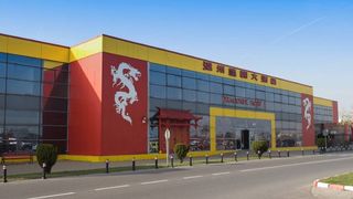 Inspectorii ANPC au fost în control la Dragonul Roșu. Au fost retrase de la vânzare produse de peste 100.000 de lei