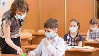 Ministrul Educației, Sorin Cîmpeanu, anunță o modificare de ultimă oră. Ce vor face toți elevii  și profesorii, marți 15 februarie