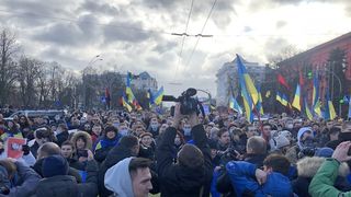 VIDEO| Proteste masive anti-război în Ucraina. Ce se întâmplă la Kiev?