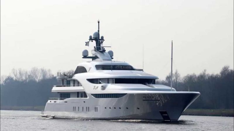 Iahtul lui Vladimir Putin arată spectaculos