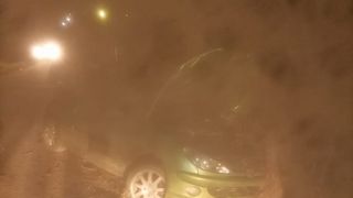 Accident tragic azi-noapte în Satu Mare: Un băiat de 18 ani, care nu avea permis de conducere, s-a urcat la volanul unei mașini și s-a răsturnat în șanț. Pasagerul a fost proiectat prin lunetă