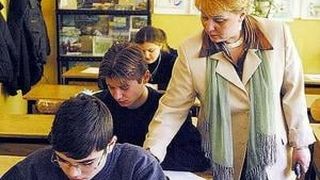 Bacalaureatul și Evaluarea Națională ar putea fi computerizate pentru a se elimina orice urmă de fraudă