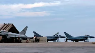 &Icirc;n Rom&acirc;nia au fost trimise trei avioane Eurofighter pentru poliţie aeriană la Marea Neagră