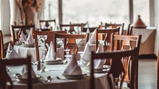 Șapte localuri din centrul Craiovei au fost &icirc;nchise temporar de Protecția Consumatorului