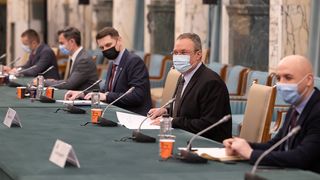 Premierul Nicolae Ciucă, anunț în ședința de guvern. Ce se întâmplă cu facturile românilor la energie