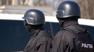 Soț și soție, găsiți morți în propria locuință