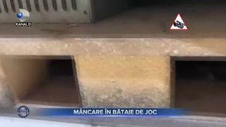 Mâncare în bătaie de joc