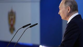 O primă fractură în Parlamentul lui Putin. Un deputat rus cere încetarea războiului: "Noi am votat pentru pace, nu pentru război"