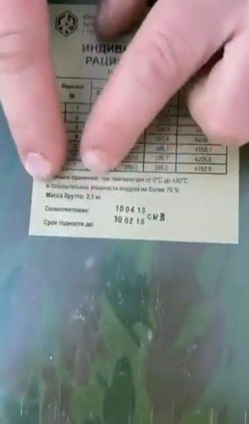 militarii ruși primesc mâncare expirată din 2015