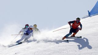 sute-de-schiori-rusi-blocati-in-bulgaria