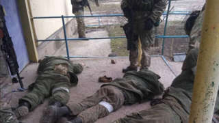 Autoritățile din Ucraina le cheamă pe mamele soldaților ruşi luaţi prizonieri să vină să-şi ia fiii de la Kiev