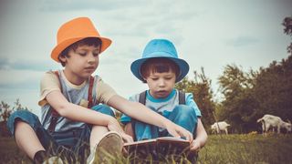 C&acirc;nd &icirc;ncepe vacanţa de primăvară pentru elevi şi studenţi?