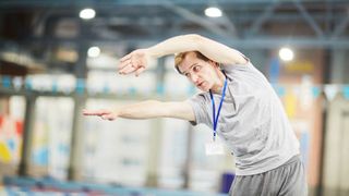 Un profesor din Capitală a fost arestat în curtea liceului la care predă după ce ar fi spart capul unui elev