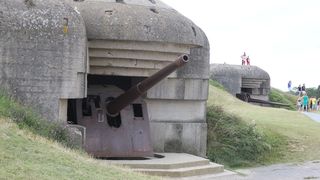 Buncărele din România sunt folosite ca spații de depozitare