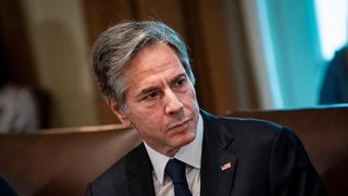 Statele Unite ale Americii iau în calcul trimiterea de avioane în Polonia, dacă Varşovia livrează avioane de luptă Ucrainei