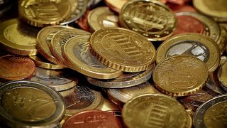 Curs valutar BNR, azi 9 martie 2022. Cum evoluează euro şi dolarul american? Anunțul oficial făcut de Banca Națională