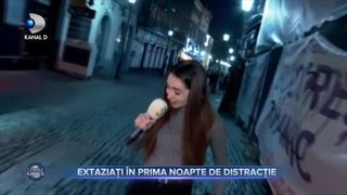 Extaziați în prima noapte de distracție