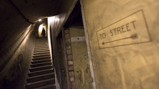 Buncăr antiatomic funcțional și dotat, în România