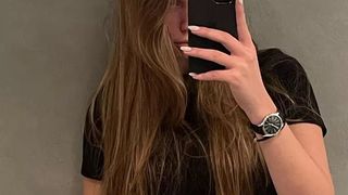 Fata lui Putin trăiește în lux la Monaco. Ea a fost atacată în mediul online: „Te ascunzi ca un șobolan în buncăr?”