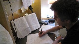 Subiecte simulare BAC 2022: Modele pentru Rom&acirc;nă