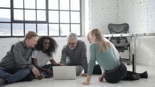 Dezvoltă-ți abilitățile de persuasiune și negociere, &icirc;n cadrul unui training v&acirc;nzări profesionist