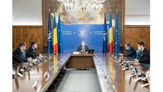 Guvernul a aprobat acordarea de facilităţi şi gratuităţi pentru cetăţenii care vin din Ucraina, pentru transportul rutier, feroviar, naval şi aerian