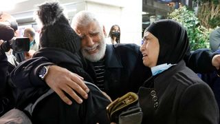  Au fugit de războiul din Gaza și au ajuns la războiul din Ucraina. Zeci de studenți palestinieni fug de război