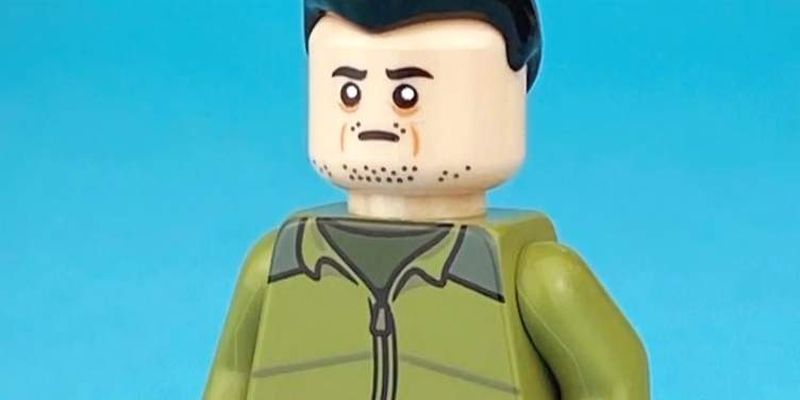 figurine cu volodimir zelenski