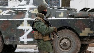 "Dacă ar avea loc atacuri chimice în Ucraina atunci Rusia ar fi responsabilă". Avertizarea ministrului francez de externe