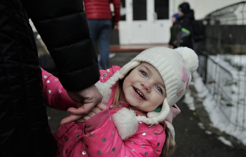 „Alături de copiii din Ucraina”. Donează și tu, la 8826!