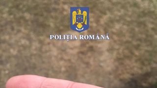 Un bărbat din județul Mureș a fost reținut de oamenii legii după ce ar fi sustras 3.000 euro şi 12.000 lei dintr-o maşină&nbsp;&nbsp;