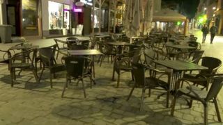 VIDEO - Deși nu mai sunt restricții, mai multe restaurante din Brașov se văd nevoite să închidă la ora 22 din lipsă de clienți