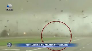 Tornadele au măturat texasul