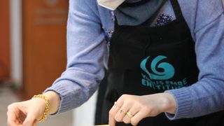 A &icirc;nceput cursul de artă tradițională turcească Ebru, la Institutul Yunus Emre din Bucureşti