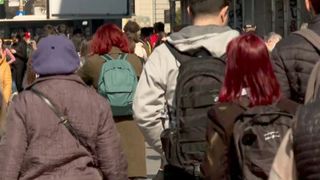 VIDEO - Pilonul II de pensie, tot mai important. Cât va avea pensia  un tânăr care doar ce a intrat în câmpul muncii peste 30 de ani