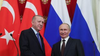 Președintele Erdogan vrea să îl convingă pe Vladimir Putin „să găsească o ieşire onorabilă”