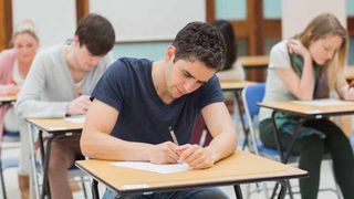 Subiecte Rom&acirc;nă simulare Evaluarea Naţională 2022