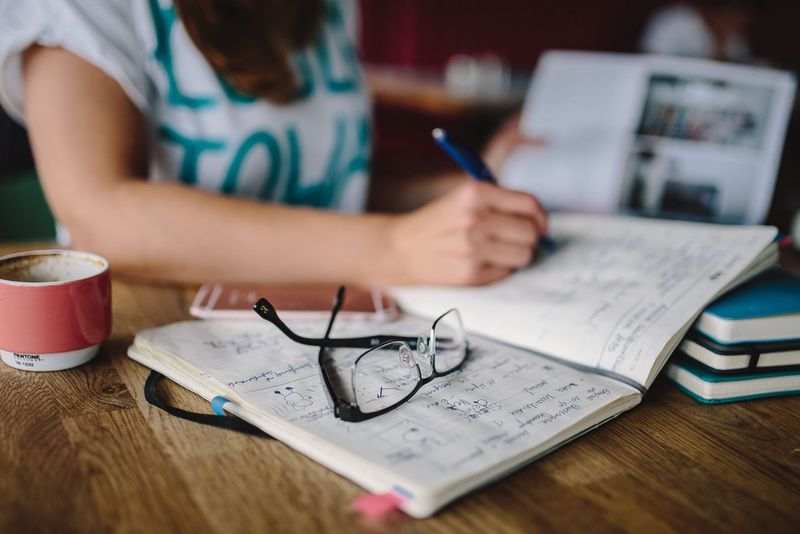 Iată de ce ai nevoie de cursuri de engleză în București, la orice vârstă!