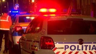 Bărbați căutați pentru &icirc;nșelăciune, opriți cu focuri de armă 